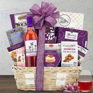 Windwhistle Moscato Wine Basket