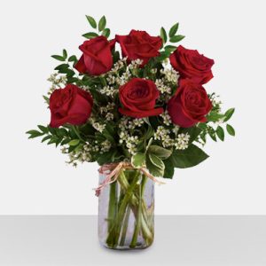 Sweetheart Roses in Mason Jar